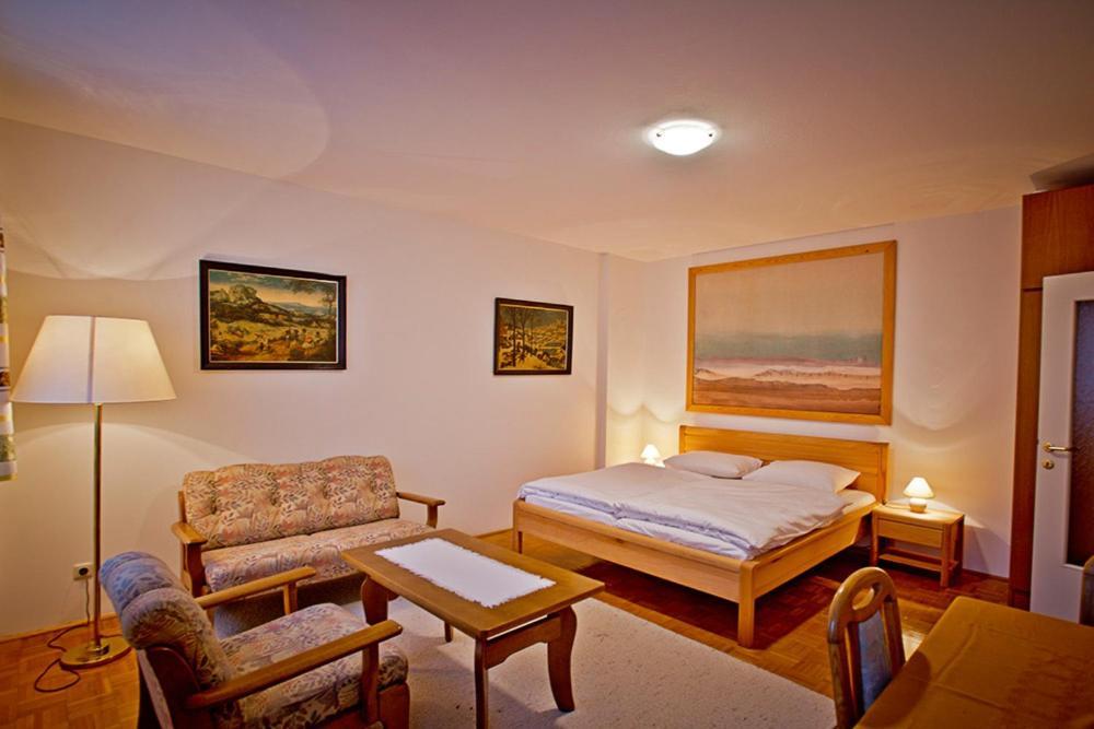 Hotel Garni "Das Pallottihaus Wien" Экстерьер фото