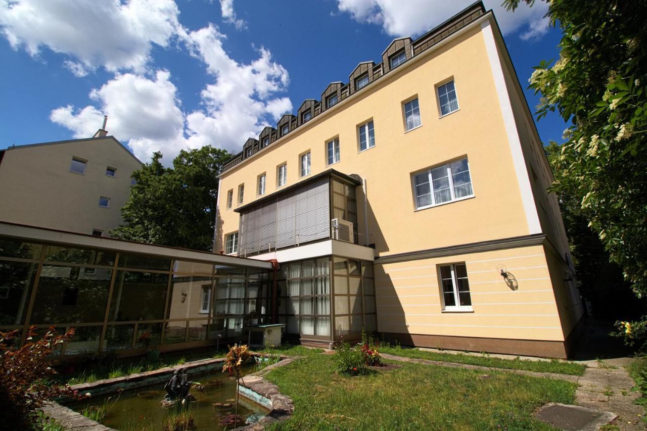 Hotel Garni "Das Pallottihaus Wien" Экстерьер фото